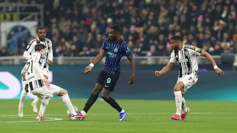 大乐透期号专家推荐：门多萨独立对河床前瞻分析